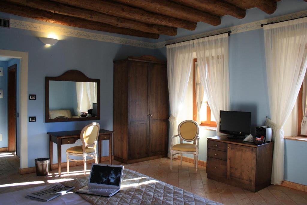 Uggiate-Trevano Hotel Cascina Canova المظهر الخارجي الصورة